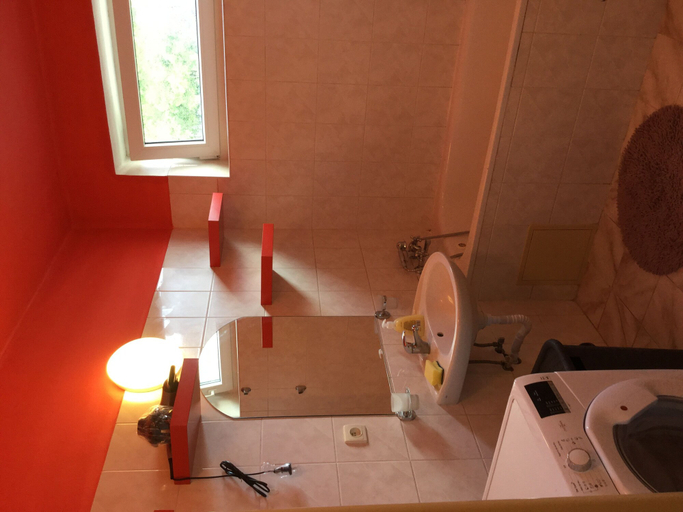 Bathroom 4, Lydiavi Apartments, Ústí nad Orlicí