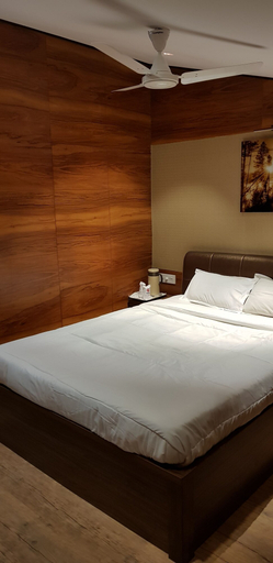 Bedroom 4, Hotel Rushabh Home, Kolkata