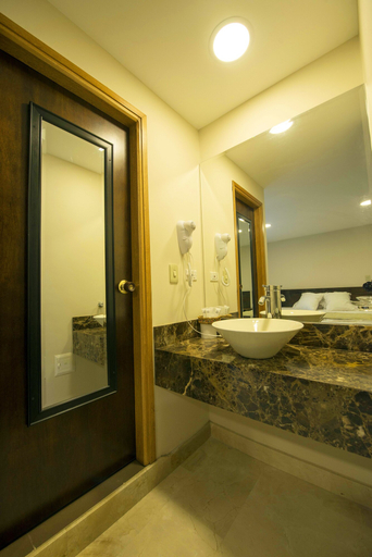 Bathroom 4, Hotel San Pedro del Fuerte, Medellín