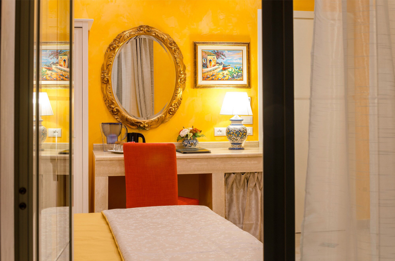 Bedroom 4, Mediterranean Charm, Catania