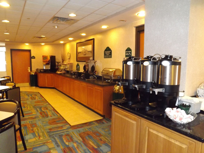 Food & Drinks 5, Wingate by Wyndham Lima Downtown, Allen