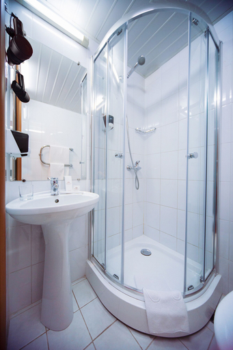 Bathroom 3, EuroOtel Stavropol, Stavropol'