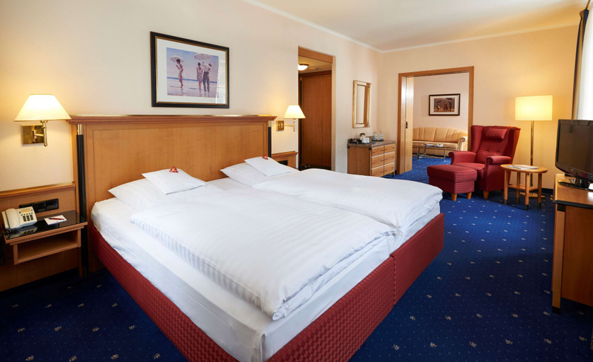 Bedroom 3, Hotel Therme Bad Teinach, Calw
