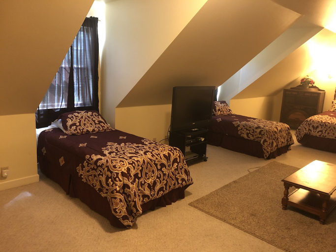 Bedroom 3, The Abbé House Inn, Cleburne