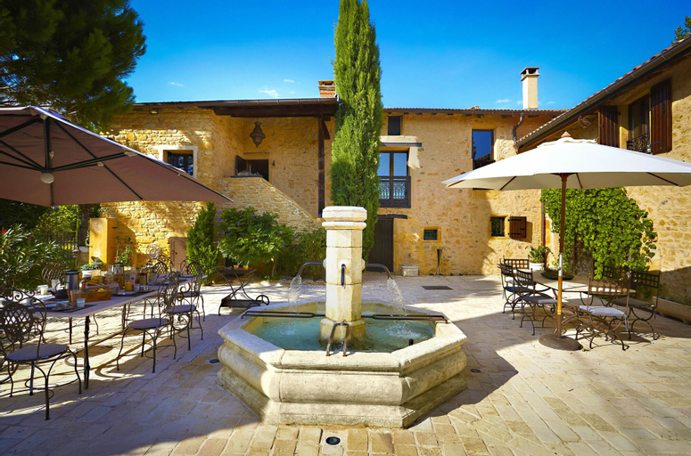 Exterior & Views 2, Le Clos des Anges, Rhône