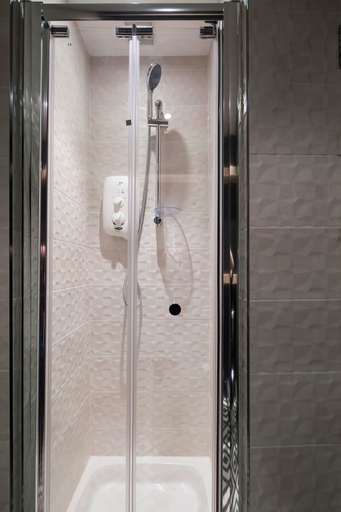 Bathroom 3, One Broad Street, Brighton and Hove