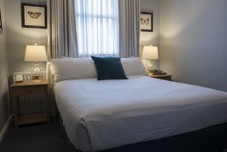 Bedroom 4, Berida Hotel, Wingecarribee