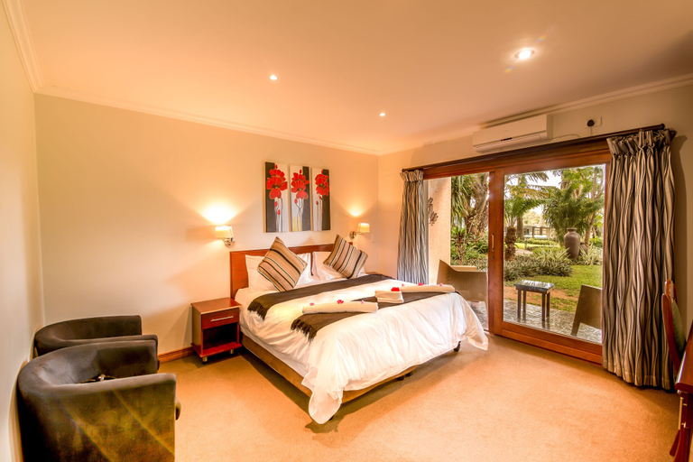 Bedroom 3, RIO VISTA LODGE, Ehlanzeni