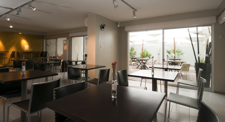 Food & Drinks 4, Punta Trouville Hotel, Montevideo