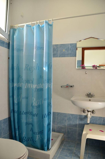 Bathroom 4, Panorama Studios, South Aegean