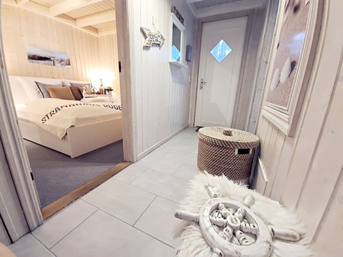 Bedroom 2, Strandhaus Rügen, Vorpommern-Rügen