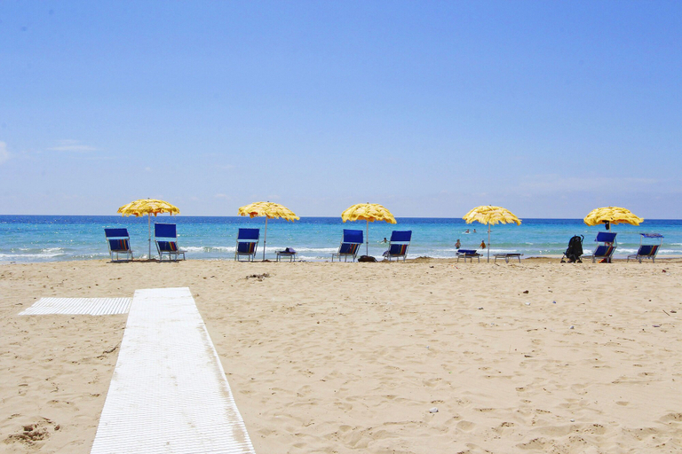 Beach 4, Appartamento fronte spiaggia, Lecce