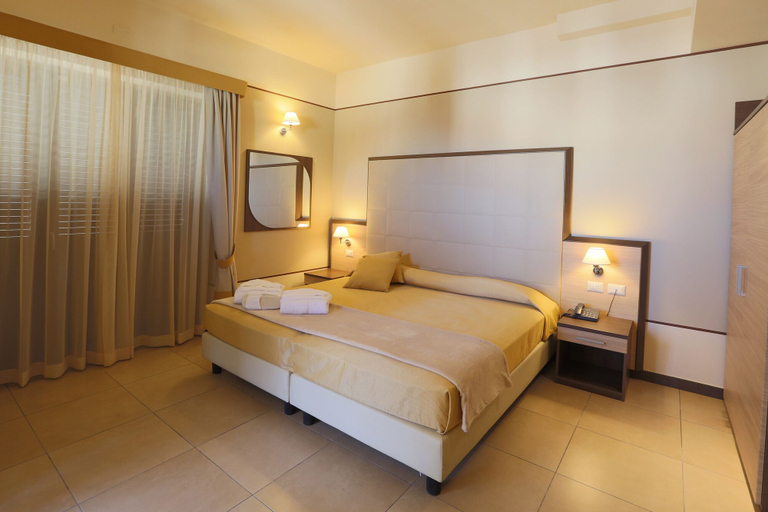 Bedroom 4, Hotel Milazzo, Messina