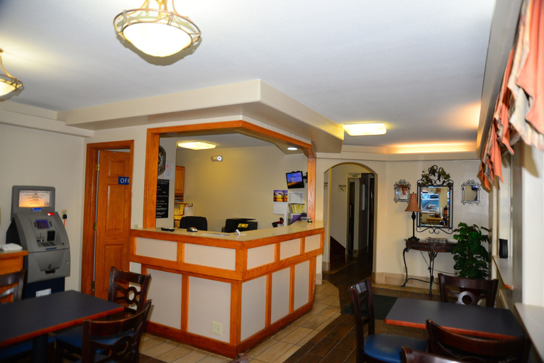 Others 5, Budget Inn Express, Campbell