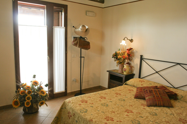 Bedroom 4, Agriturismo Giuncola e Granaiolo, Grosseto