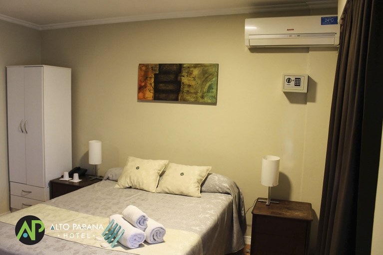 Bedroom 4, Alto Parana Hotel, Capital