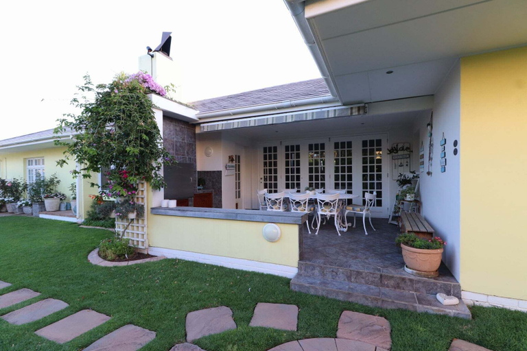 Exterior & Views 2, On The Bay B&B, Nelson Mandela Bay