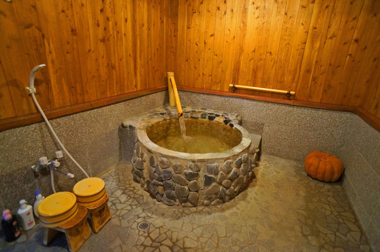 Bathroom 3, Hot Spring Inn Banya, Yufu