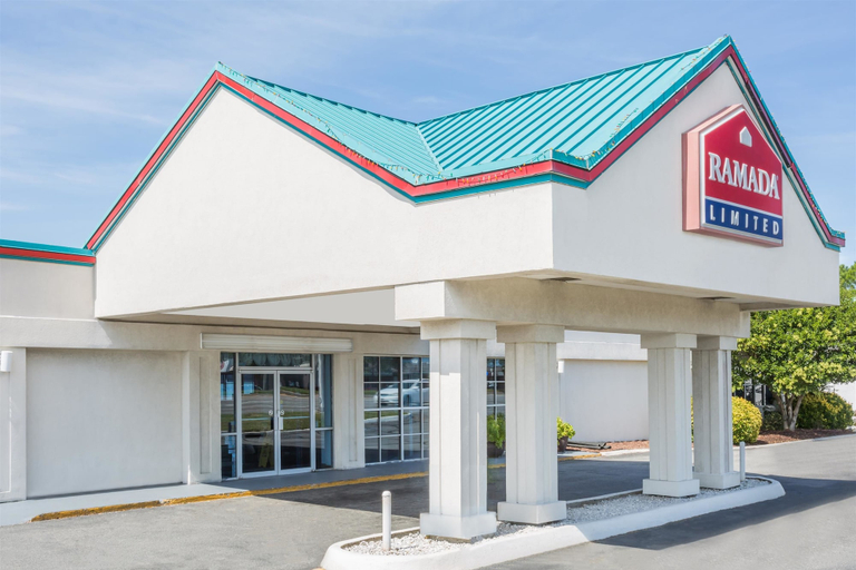 Exterior & Views 1, Ramada Limited Norfolk, Norfolk