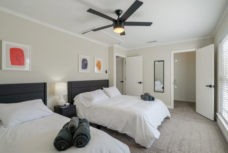 Bedroom 3, Hillsdale, Dallas