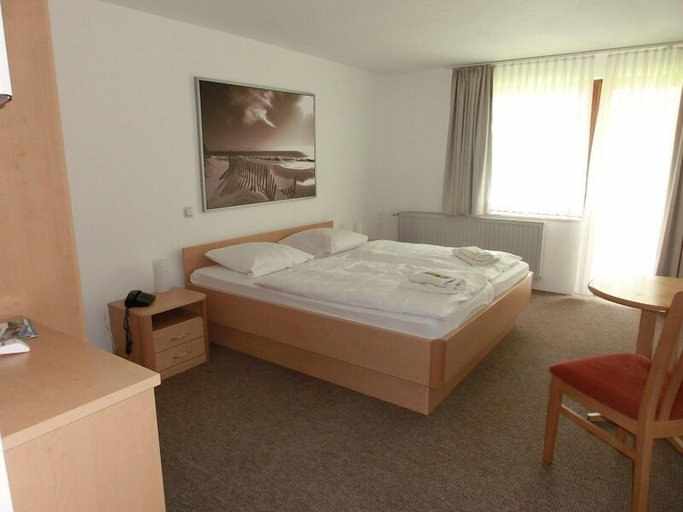 Bedroom 3, Landhaus Pfahlershof, Dithmarschen