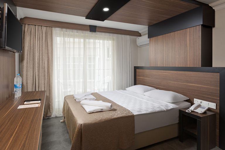 Bedroom 3, Senza Grand Santana Hotel, Alanya