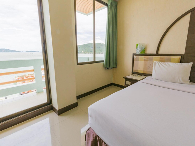 Bedroom 2, Lake Inn Hotel, Muang Songkhla