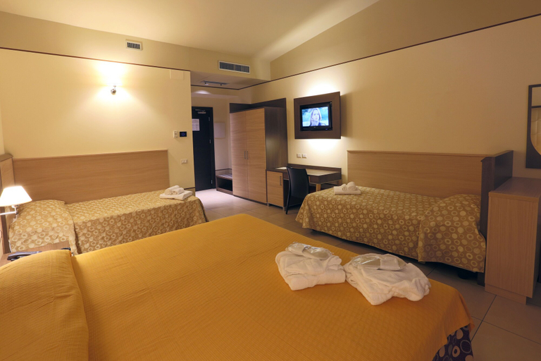 Bedroom 4, Hotel Milazzo, Messina