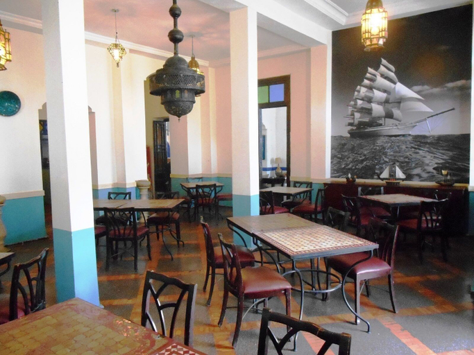 Food & Drinks 2, Hotel Central, Casablanca