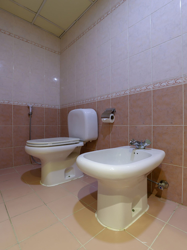 Bathroom 5, City Plaza Hotel, Fujairah
