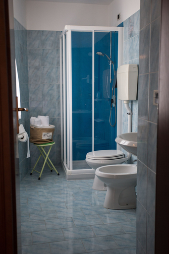Bathroom 4, Hotel San Marco, Verona