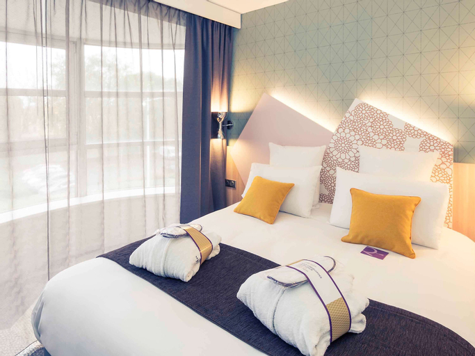 Bedroom 12