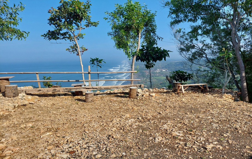 Others 5, Bukit Shoka Top View Camp, Gunung Kidul