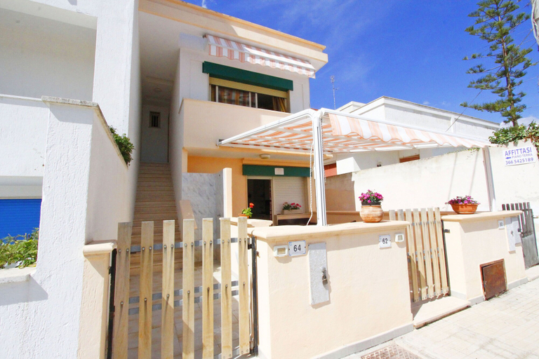 Front of property 2, Appartamento fronte spiaggia, Lecce