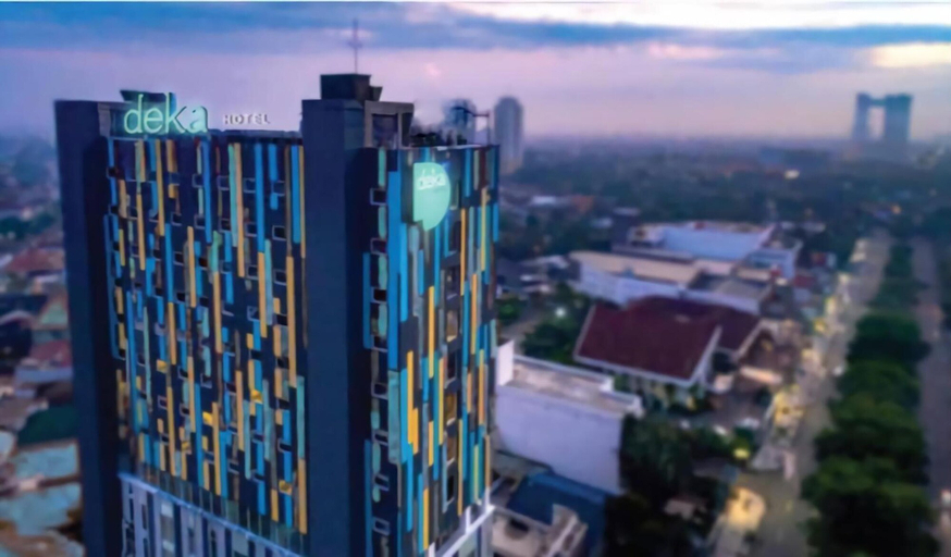 Exterior & Views 2, Deka Hotel, Surabaya