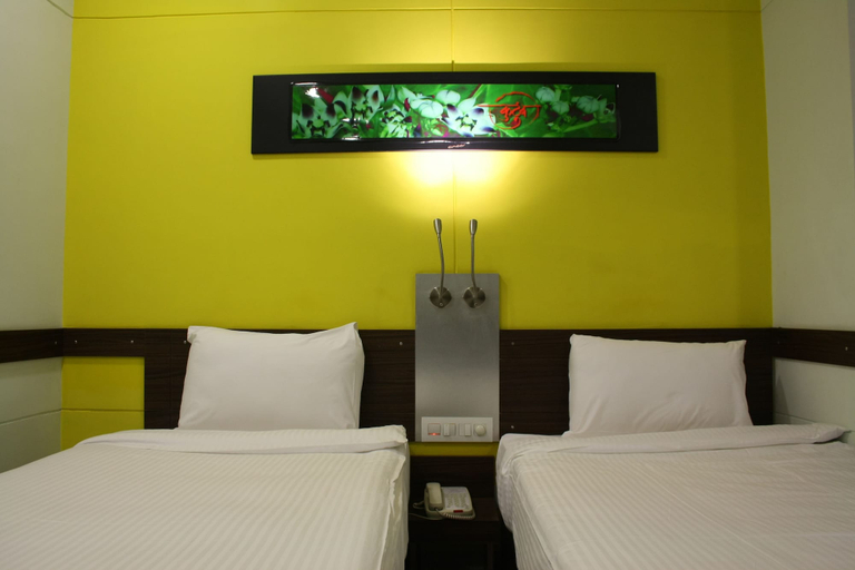 Bedroom 3, Ginger Faridabad, Faridabad