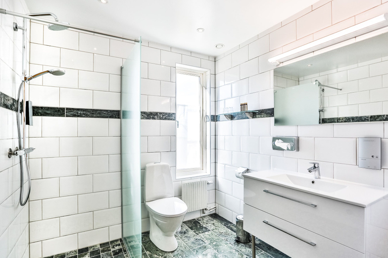 Bathroom 4, Vadstena Klosterhotel, Vadstena