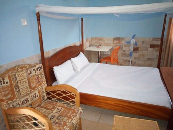 Bedroom 3, Kabalega Resort, Buruli