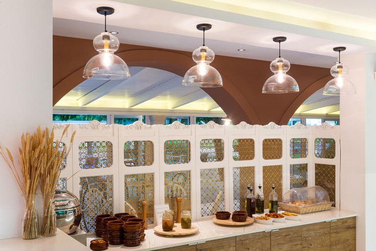 Food & Drinks 4, Hotel Sirocco - Adults Only, Ionian Islands