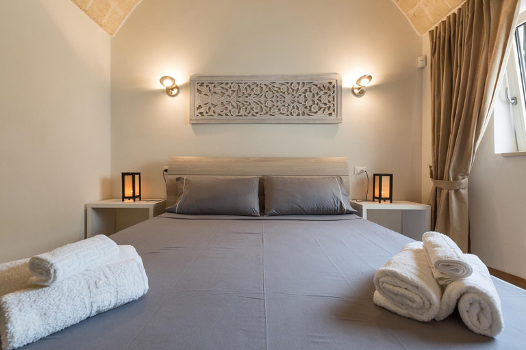 Bedroom 3, Villa Bijou, Brindisi