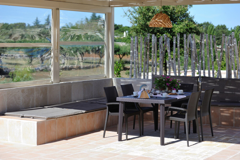 Food & Drinks 4, Il Borgo Delle Querce, Taranto