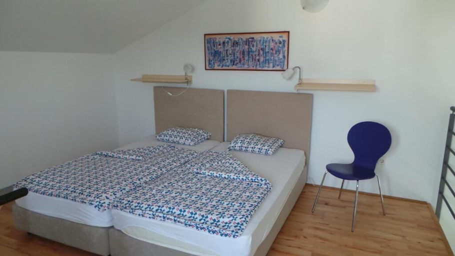 Bedroom 3, Apartments Henc, Novigrad