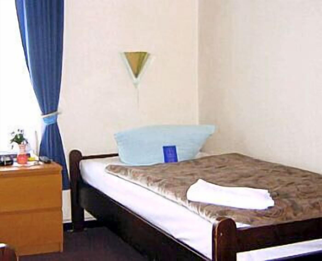 Bedroom 3, Hotel garni Djaran, Offenbach am Main