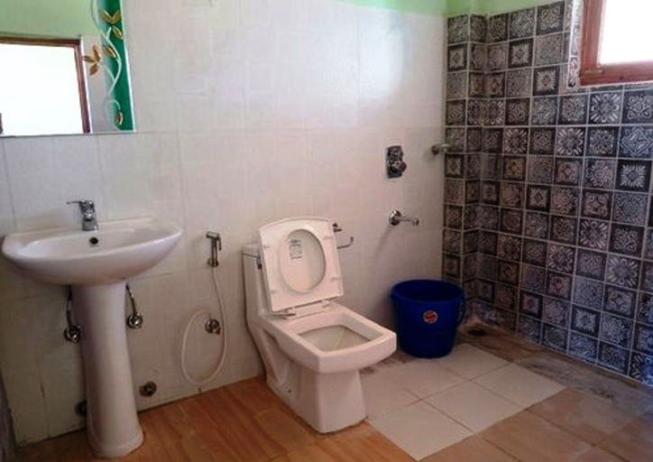 Bathroom 3, TIH Tsomoriri Hotel Lake View, Leh