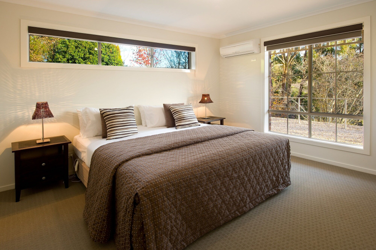 Bedroom 3, Swan Hill, Hepburn - East