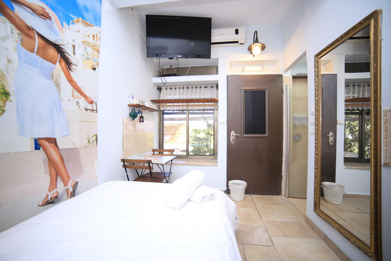 Bedroom 3, Ahuzat Shaul - Studio