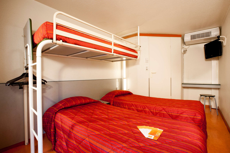 Bedroom 3, Premiere Classe Coulommiers - Mouroux, Seine-et-Marne