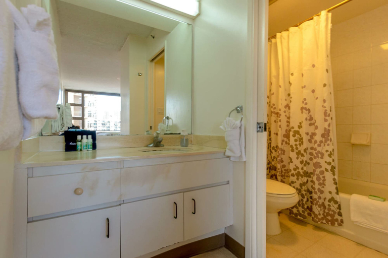 Bathroom 4, Waikiki Banyan - Ocean View Tower 1 Suite 3209, Honolulu
