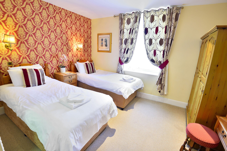 Bedroom 3, The Angel Hotel, Gloucestershire