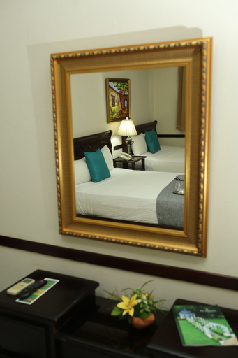 Bedroom 2, Platino Hotel & Casino, Santiago de los Caballeros